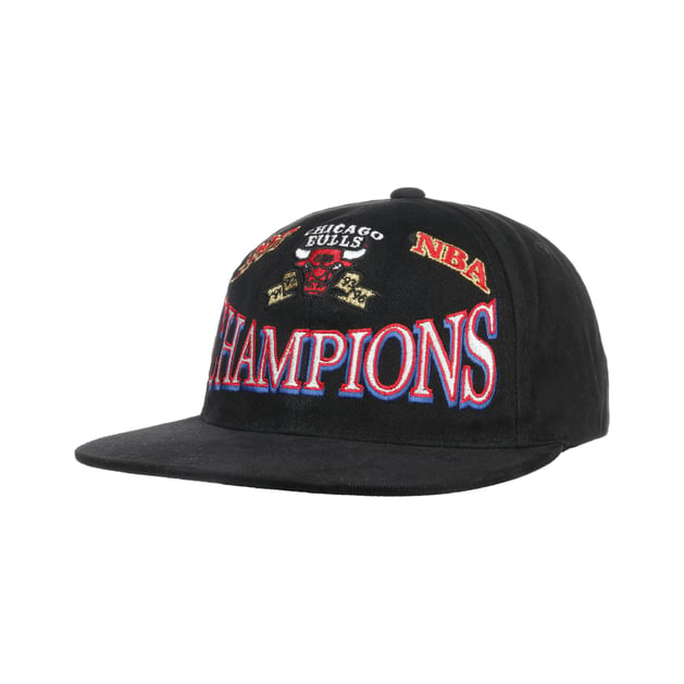 Acheter la casquette Draft noire 2022 des Chicago Bulls par New Era